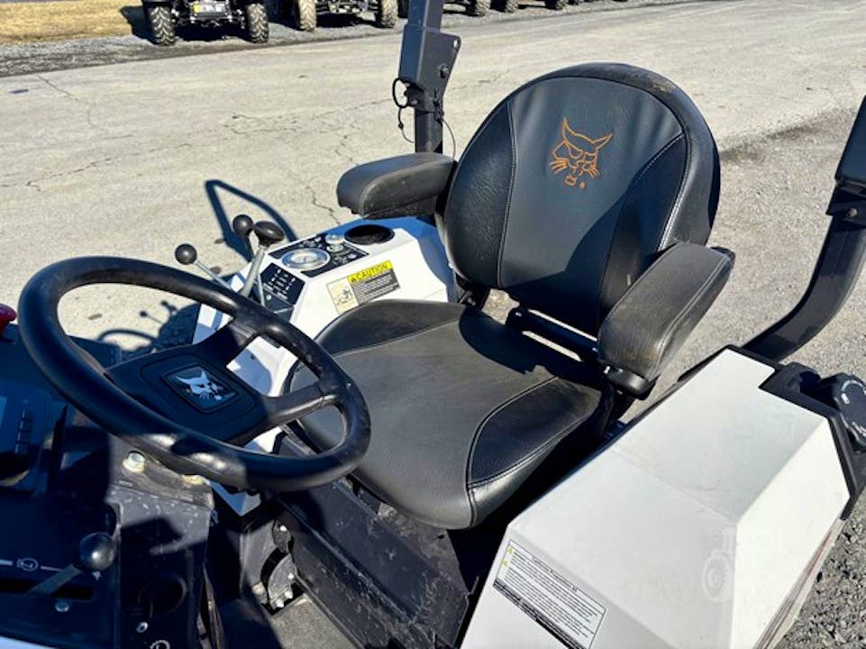 Équipement agricole Bobcat AT450 – 2023 – 277 h