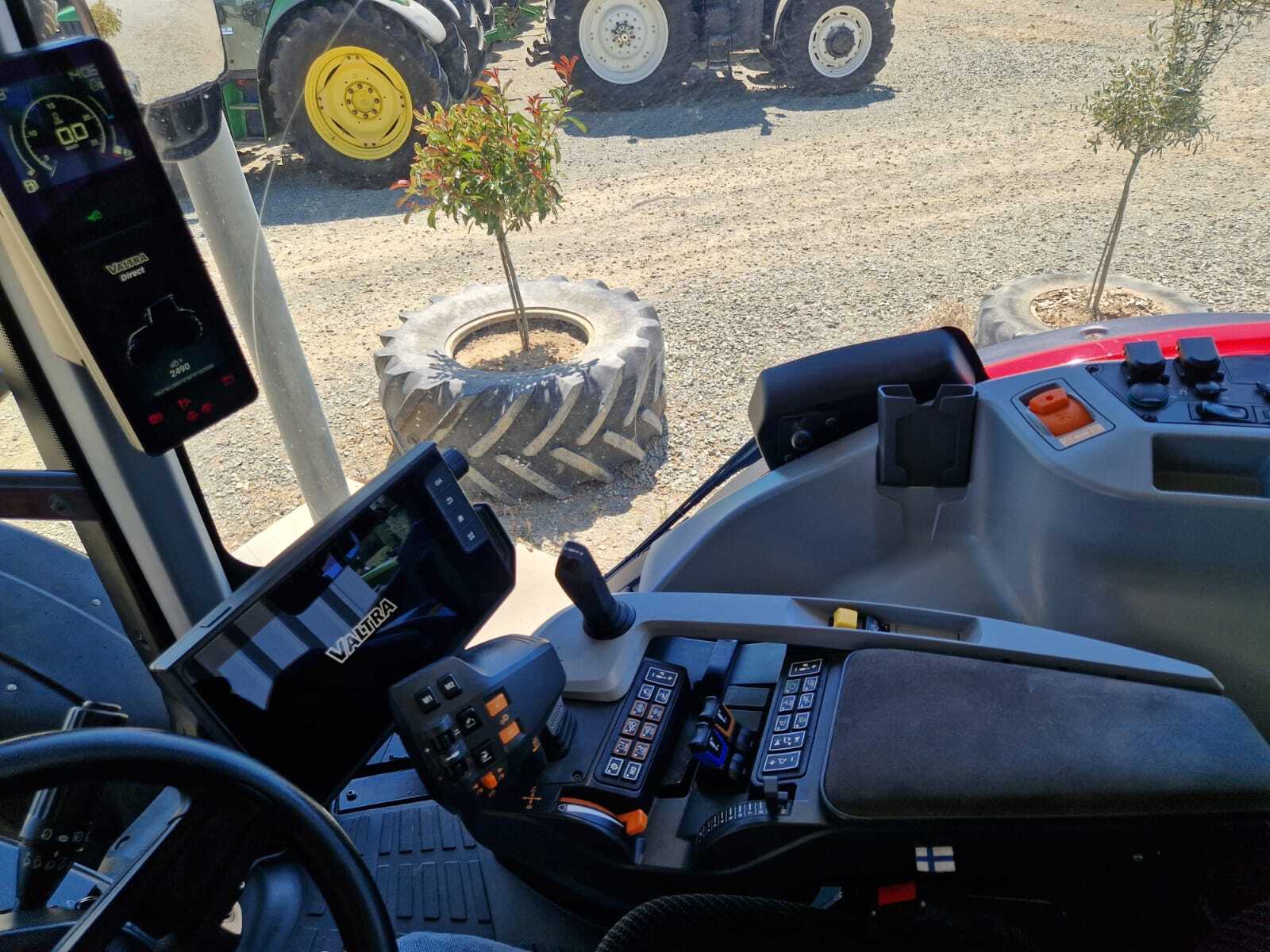 Équipement agricole KUBOTA M7132 KVT – 2018 – 140 ch – Occasion