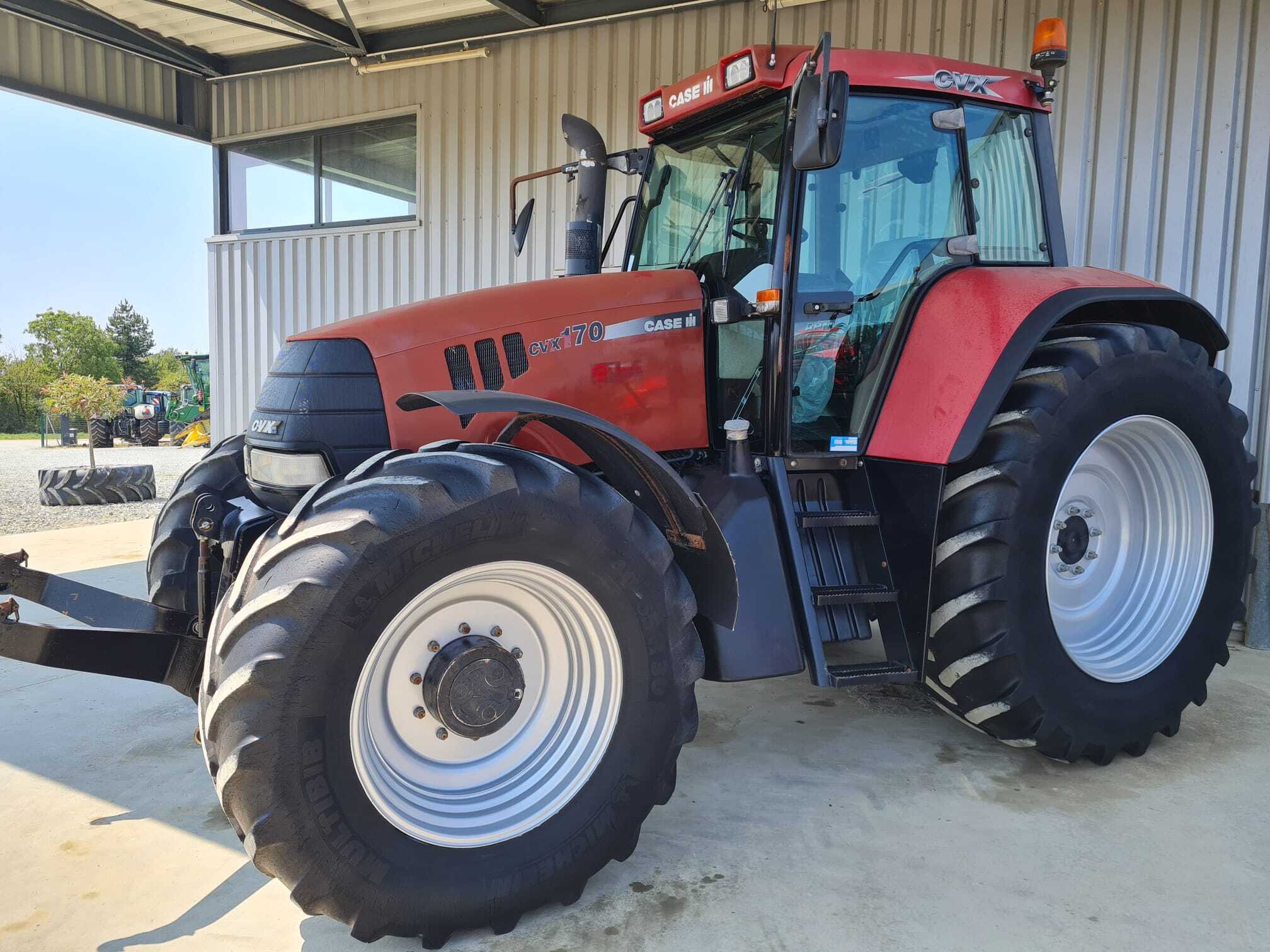 Équipement agricole KUBOTA M7132 KVT – 2018 – 140 ch – Occasion