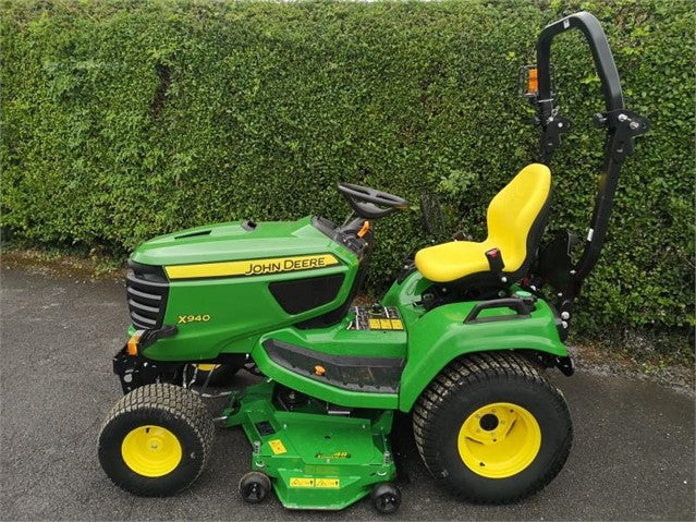 Tondeuse autoportée John Deere X950R – 2018 – 137 cm – Occasion