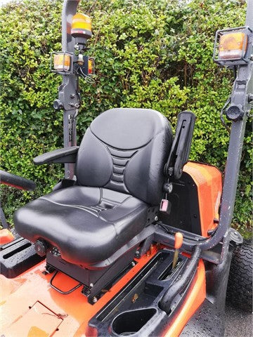 Tondeuse autoportée Kubota F3890 – 2017 – 38 ch – 152 cm – Occasion