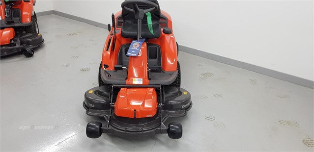 Équipement de tonte Husqvarna R216TAWD – 103 cm – Occasion stock 2018