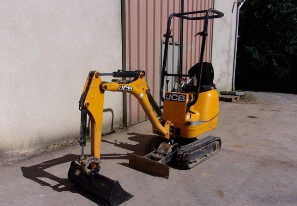 JCB 8008 CTS – 2017