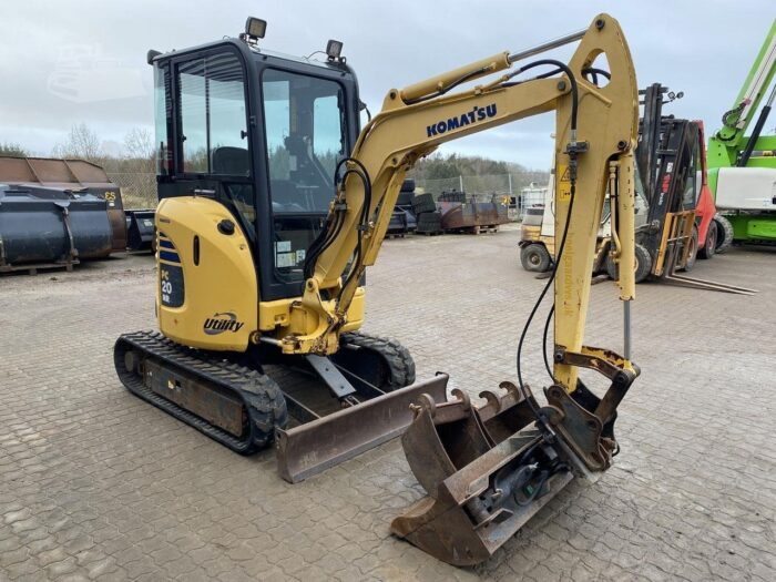Komatsu PC20MR-2 – 2005 – 2 t – Occasion
