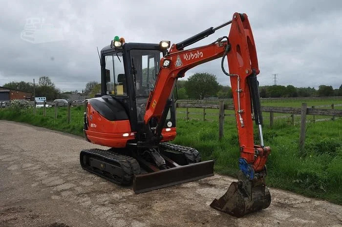 Kubota KX71-3 – 2016