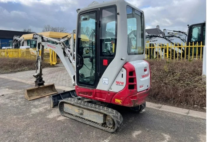 Mini-pelle Takeuchi TB216 – 2015 -Occasion